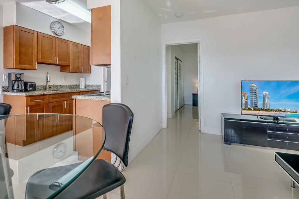Luna Paradise By The Sea Aparthotel Lauderdale-by-the-Sea Ngoại thất bức ảnh